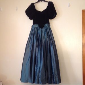 Vintage dress, greenish blue and black size Small